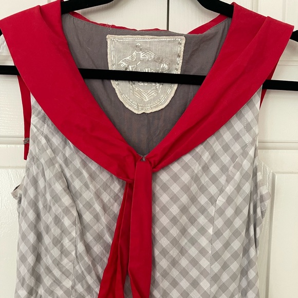 Knitted Dove Coastal Conservatory dress - Picture 2 of 8